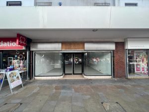 Unit 26, Albert Square, Widnes, Halton, WA8 6JW